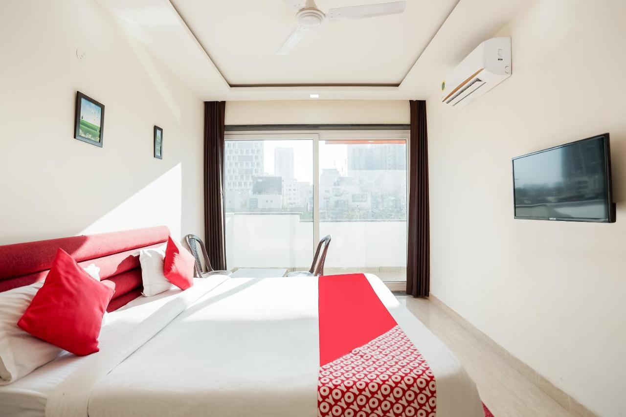 Oyo 65118 Hotel Vatika Gurgaon Bagian luar foto