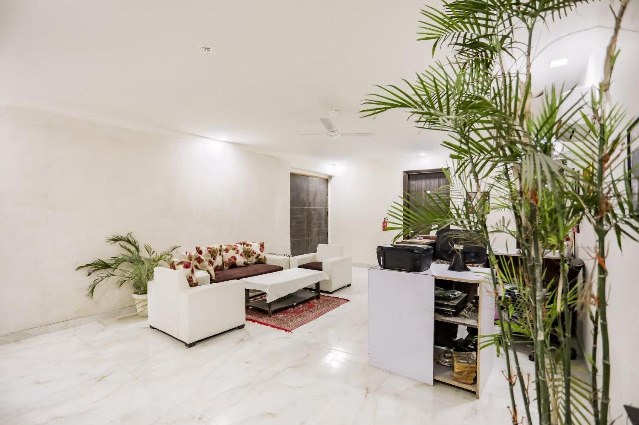 Oyo 65118 Hotel Vatika Gurgaon Bagian luar foto