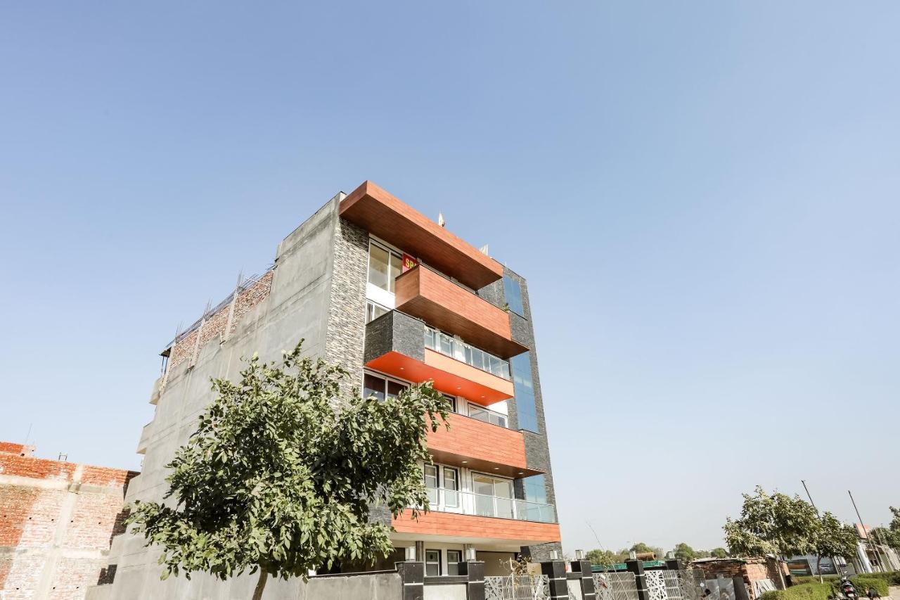 Oyo 65118 Hotel Vatika Gurgaon Bagian luar foto